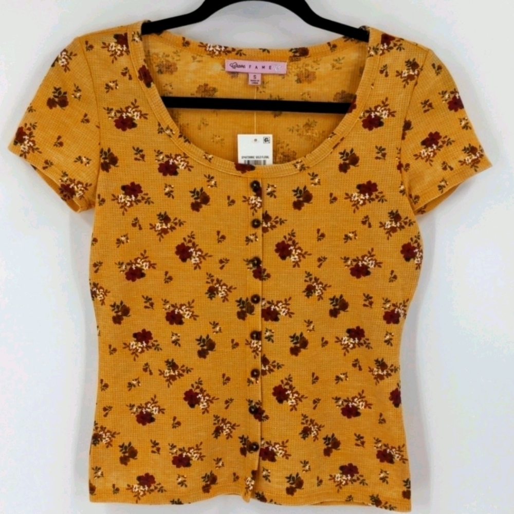 NWT CRAVE FAME Floral Waffle Knit Tee